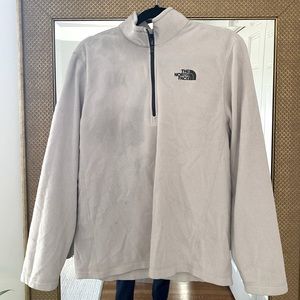 The North Face men’s fleece pullover